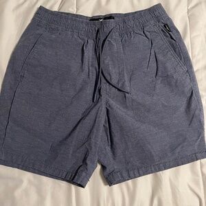 Hollister Men's Jogger Shorts - Size Small